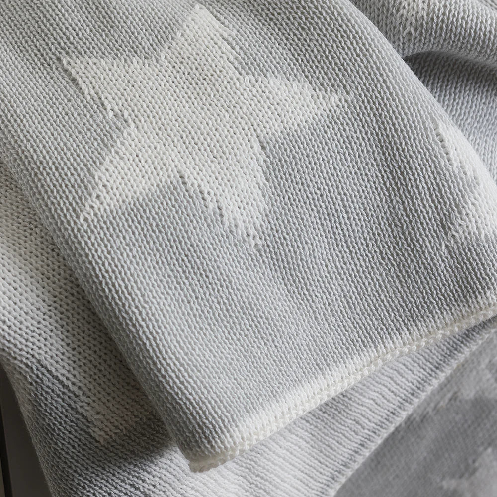 Knitted Blanket | Grey Stars