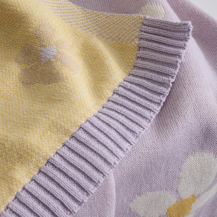 Knitted Blanket | Lilac Daisy Dreams