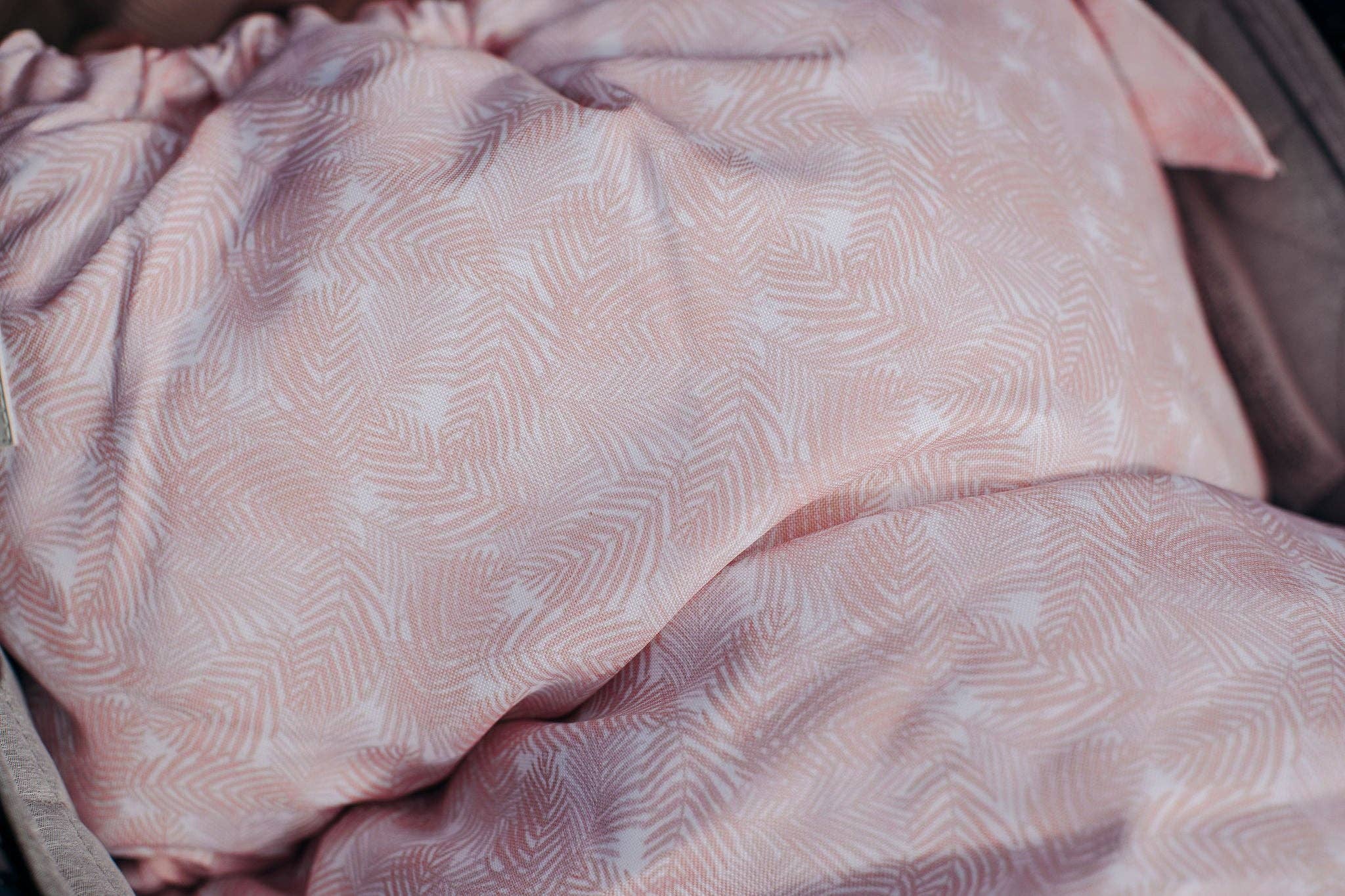 Nordic Footmuff Pram Liner | Pink Feather by Baby luno