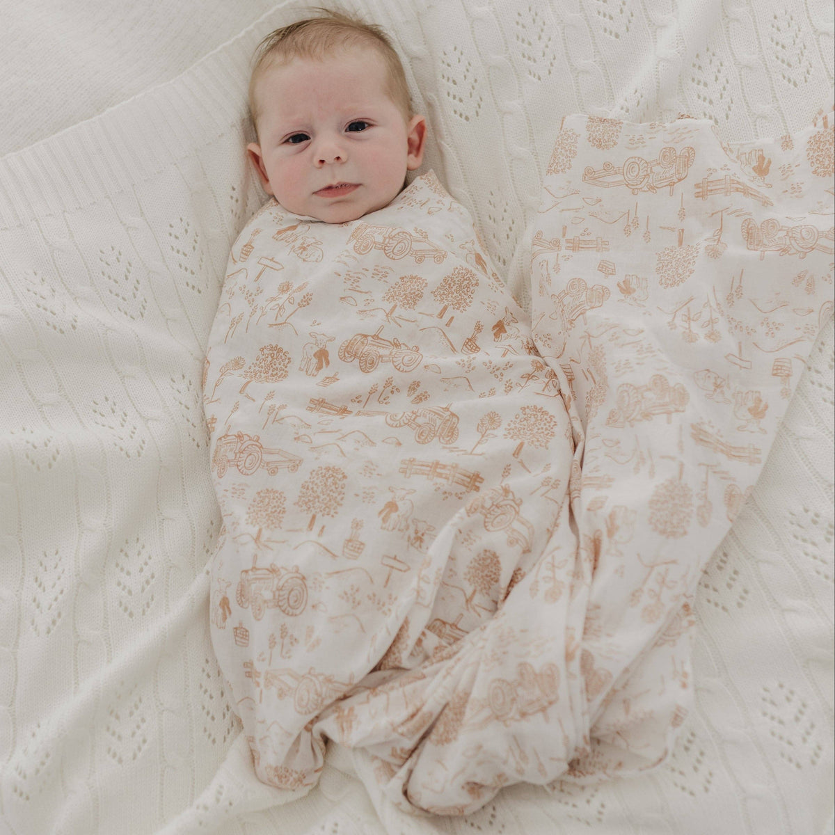 Latte Vintage Farm | Muslin Wrap & Pram Clip Set