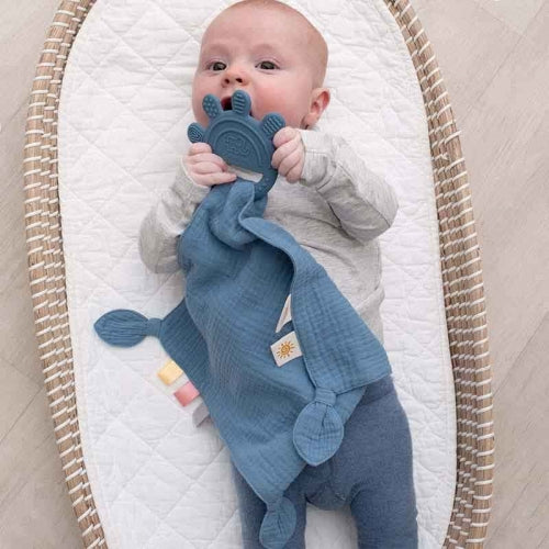Silicone Teether With Muslin | Blue