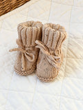 Heirloom Booties | Biscuit ( 0-4 months )