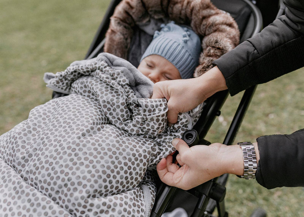 Nordic Footmuff Pram Liner | Raindrops by Baby Luno