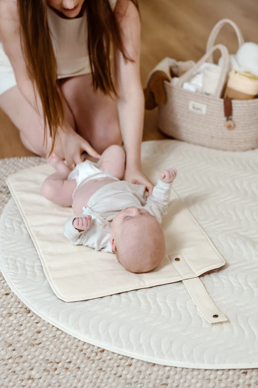 Luxe Travel Change Mat | Chocolate
